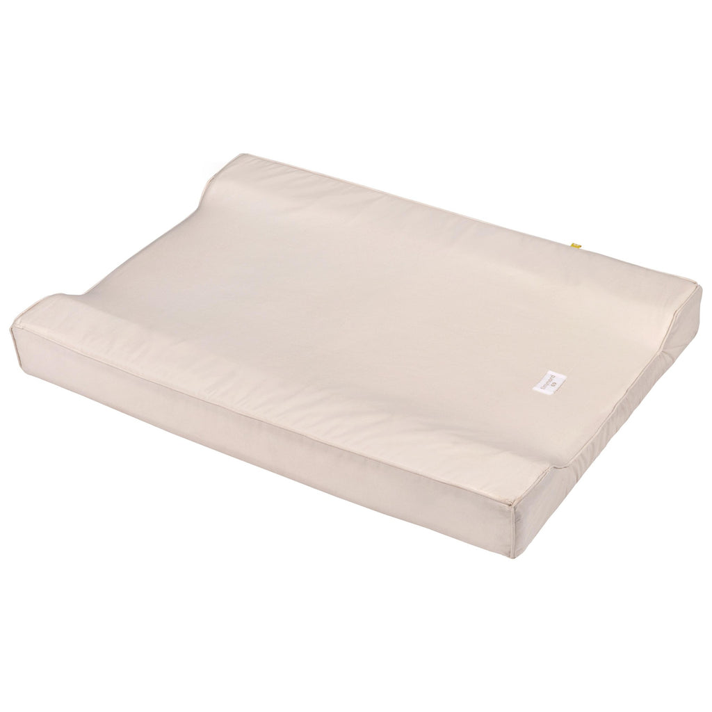 Aankleedkussen baby Mateo beige