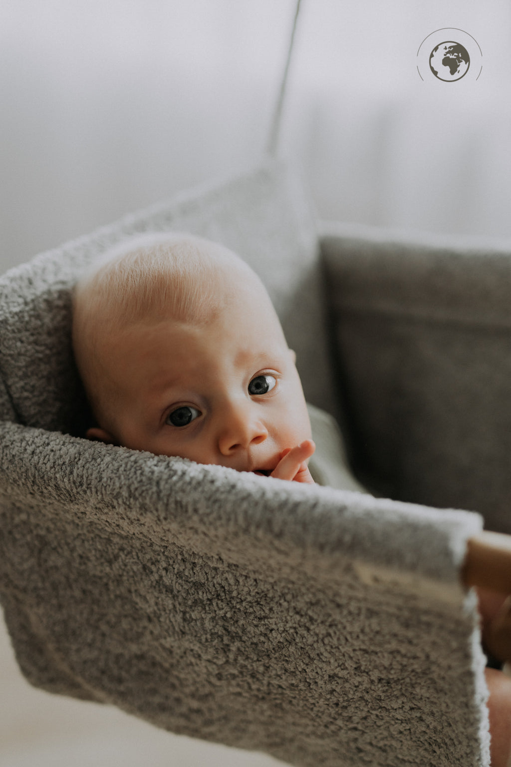 Babyschommel BaBi bouclé steengrijs – afbeelding 3