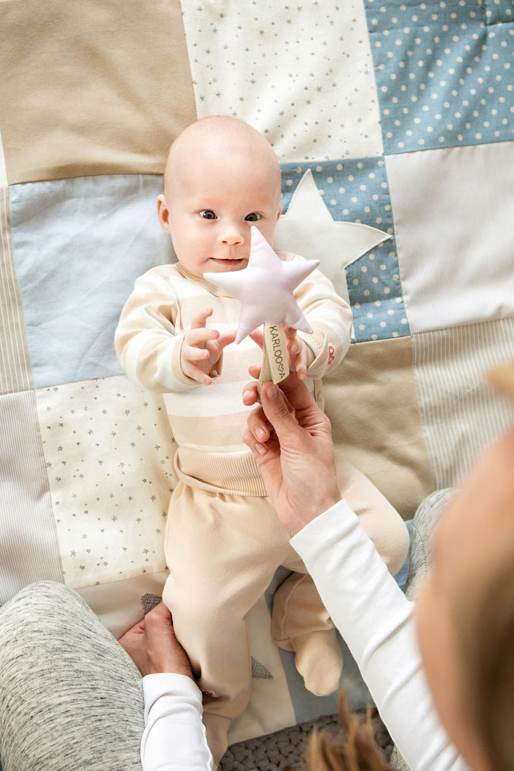 Babyspeeltje toverstaf – zacht rinkelend grijpspeeltje – afbeelding 8