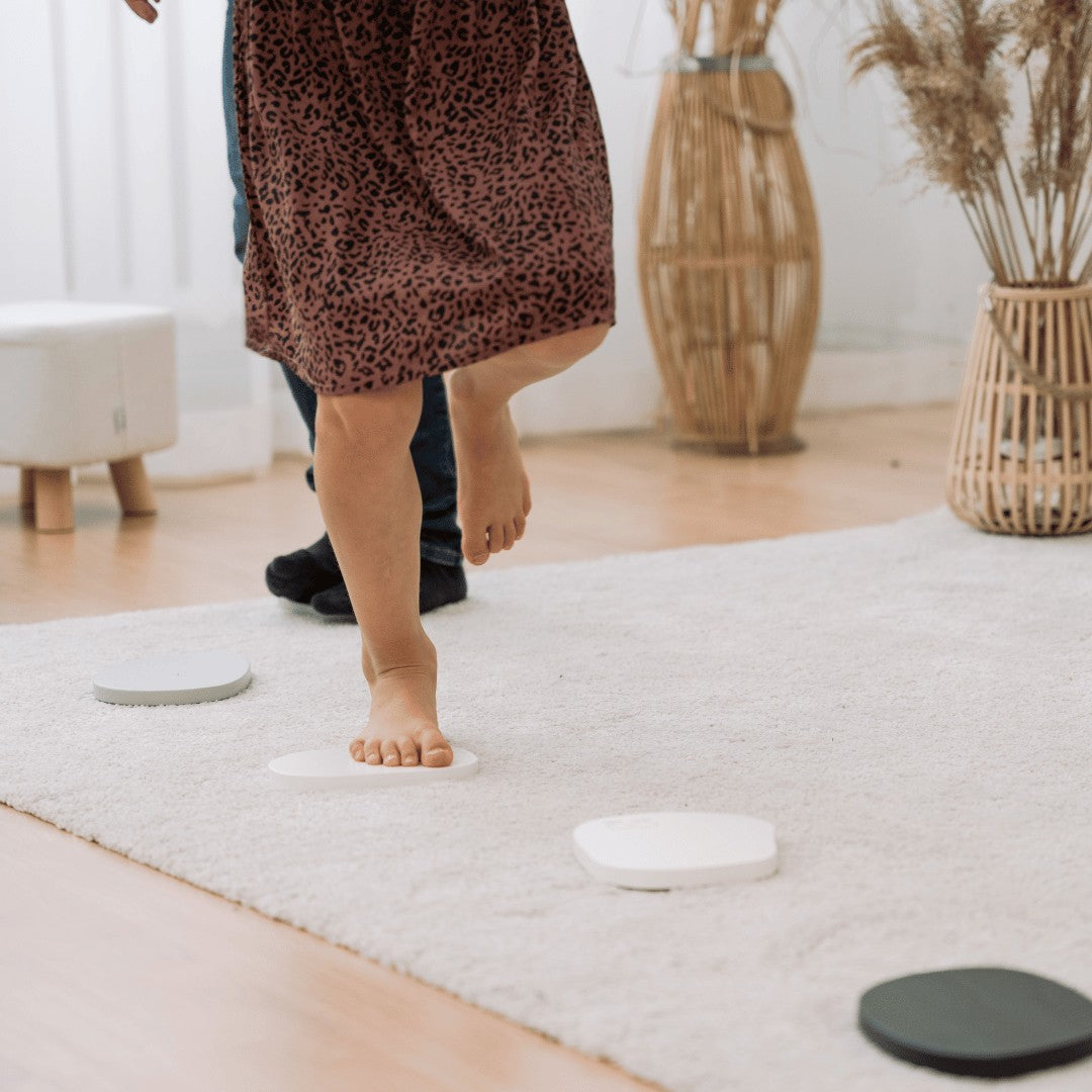 Houten balansstenen Tipi set van 6 grijs – afbeelding 3