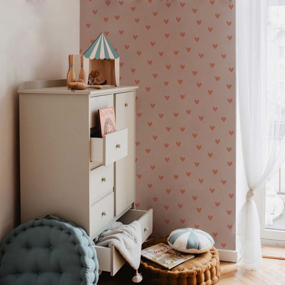 Behang kinderkamer – hartjes roze en steenrood
