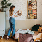 Behang kinderkamer – mini stippen kaneel en poederroze – afbeelding 3