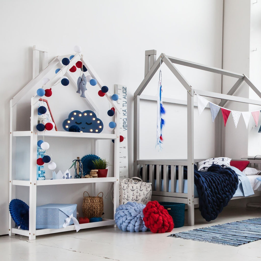 Boekenkast kinderkamer huisje van massief hout – afbeelding 6