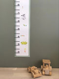 Groeimeter kinderkamer van papier – vrolijke dieren