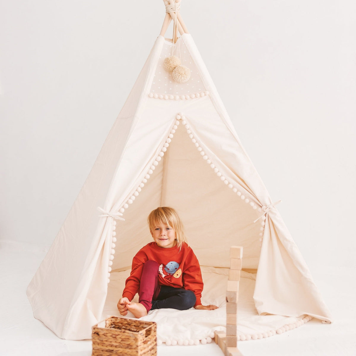 Grote tipi tent XL ecru met pompons – afbeelding 3