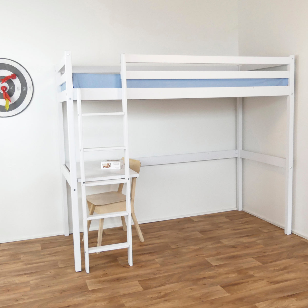 Hoogslaper kinderkamer met bureau – berkenhout