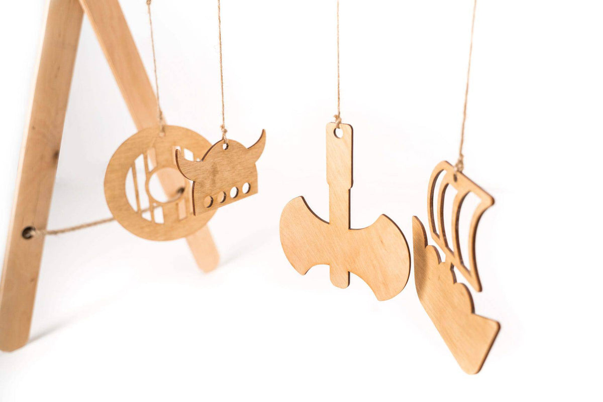 Houten babygym met vikingspeeltjes – opvouwbaar – afbeelding 4