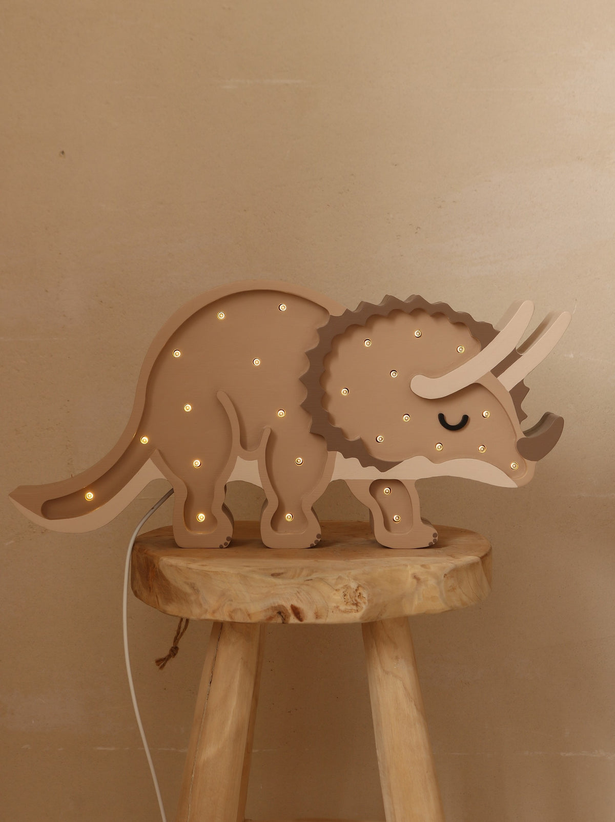 Houten lamp kinderkamer – dino triceratops – afbeelding 5