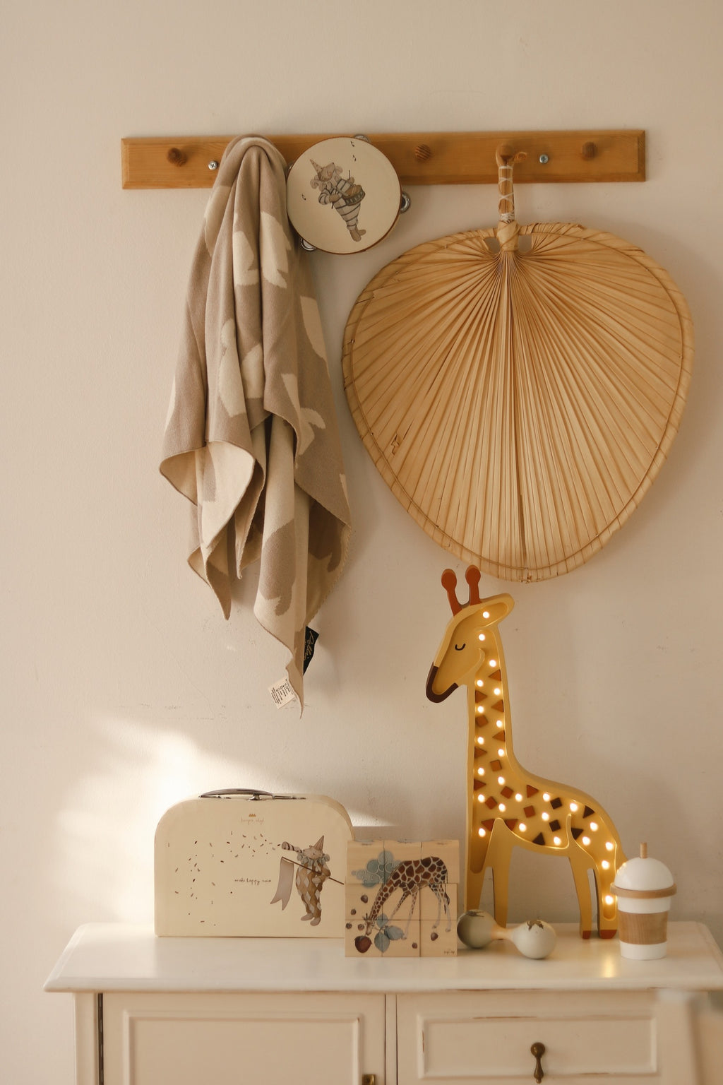 Houten lamp kinderkamer giraffe – nachtlamp met dimmer – afbeelding 5
