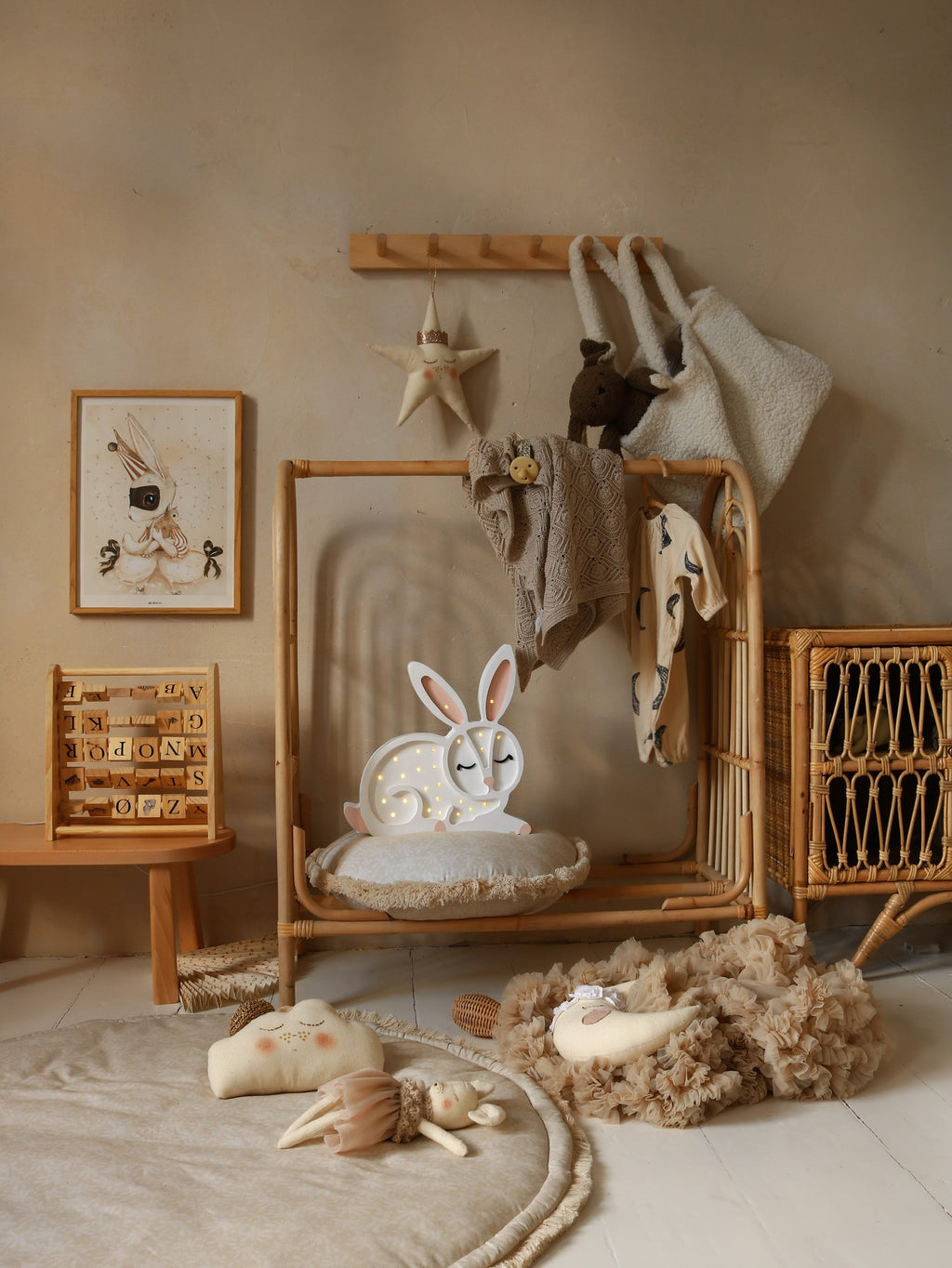Houten lamp kinderkamer – kat – afbeelding 3