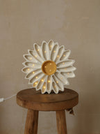 Houten lamp kinderkamer – madeliefje