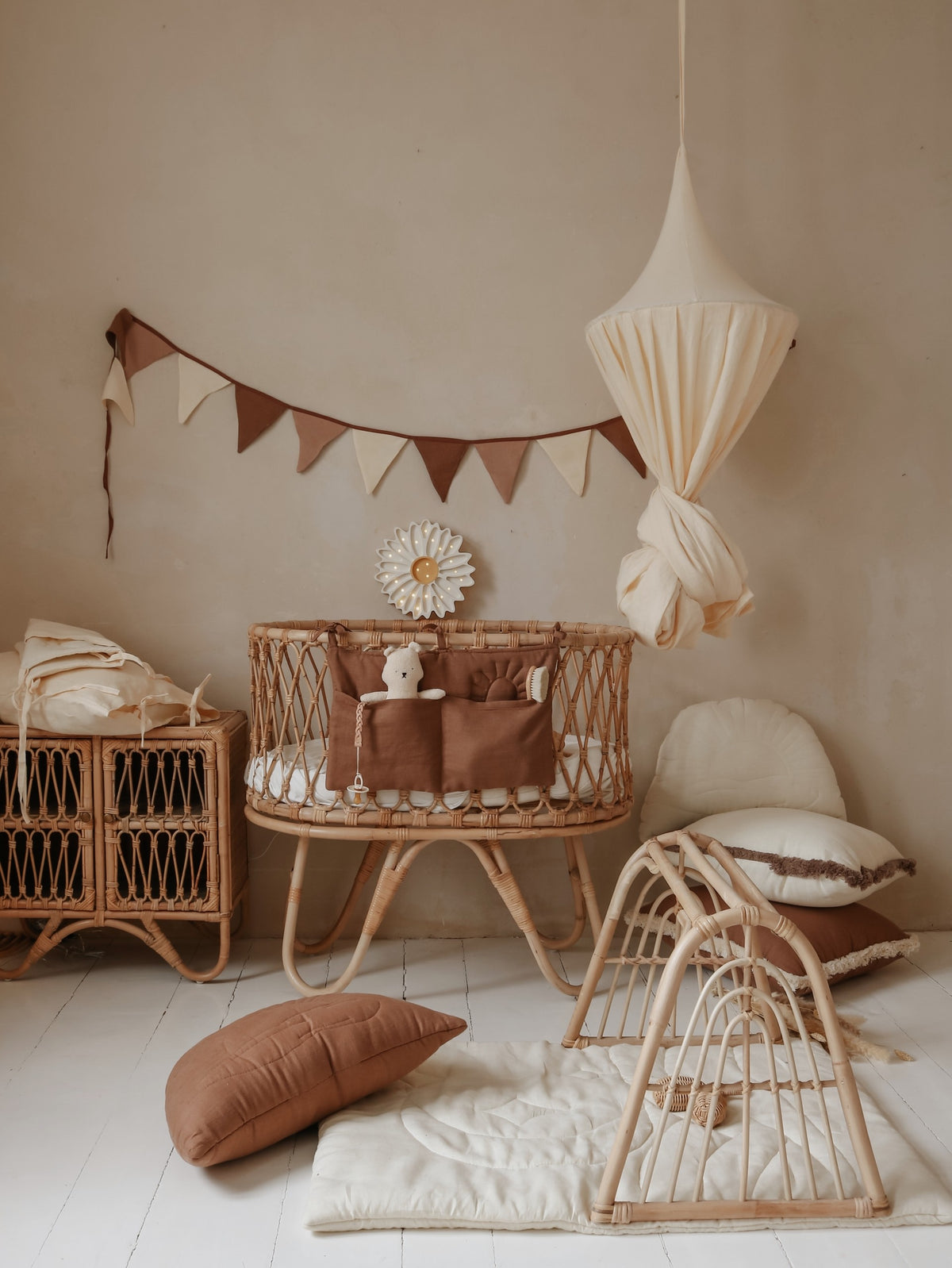 Houten lamp kinderkamer – madeliefje – afbeelding 4