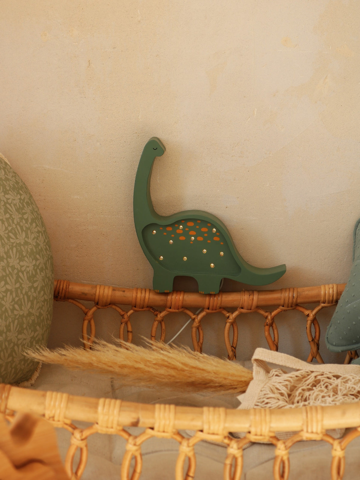 Houten lamp kinderkamer mini dino – nachtlamp met dimmer – afbeelding 8