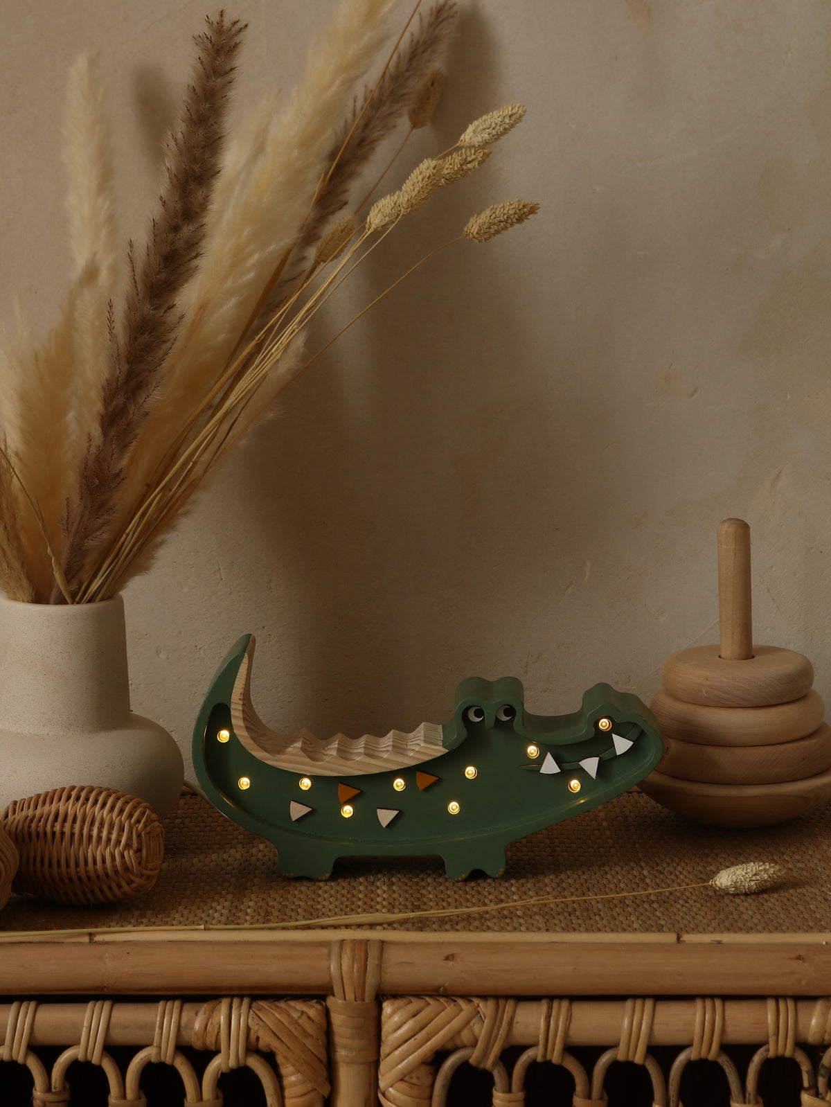 Houten lamp kinderkamer mini krokodil – nachtlamp met dimmer – afbeelding 6