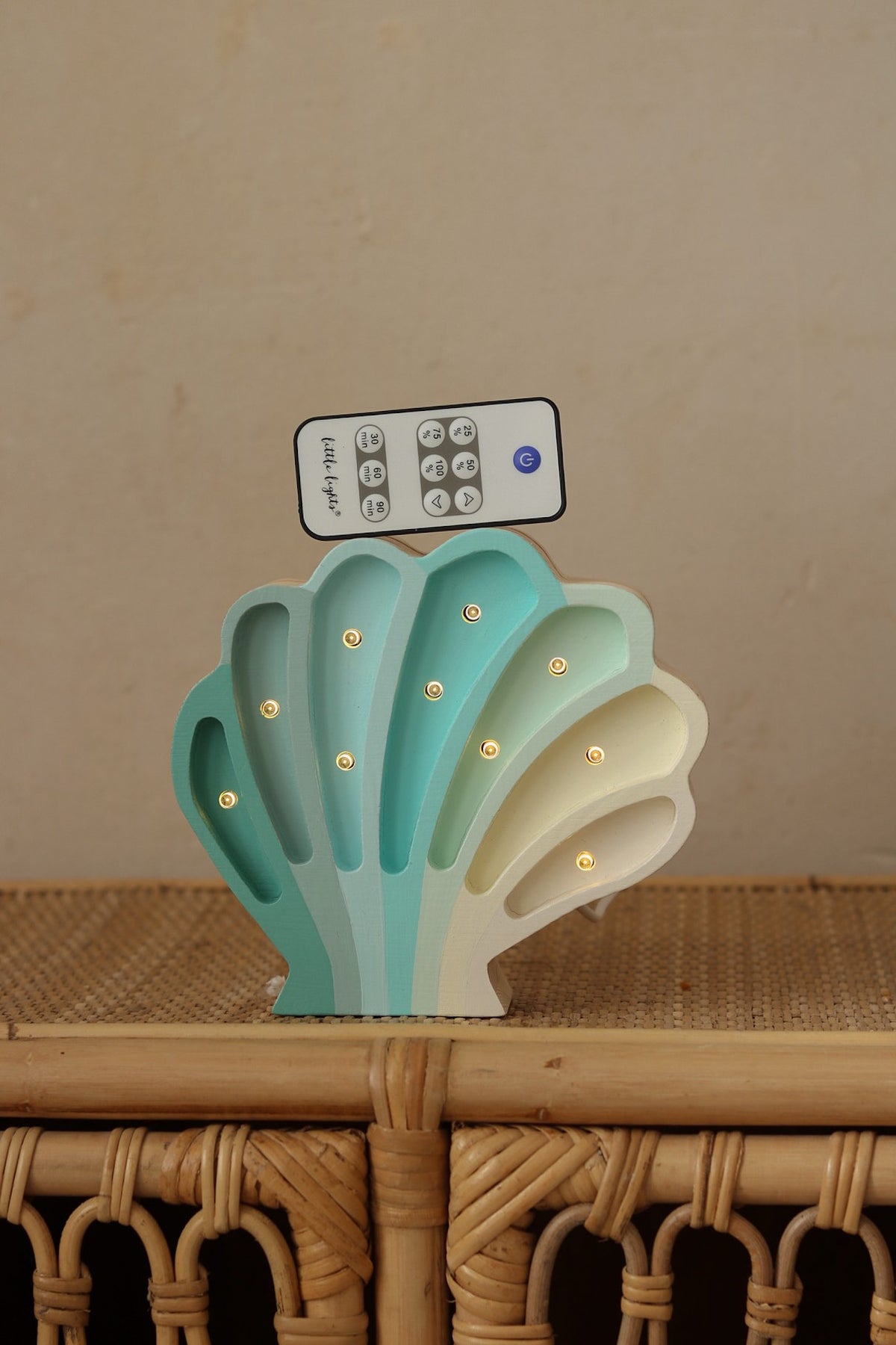 Houten lamp kinderkamer schelp – nachtlamp met dimmer – afbeelding 6