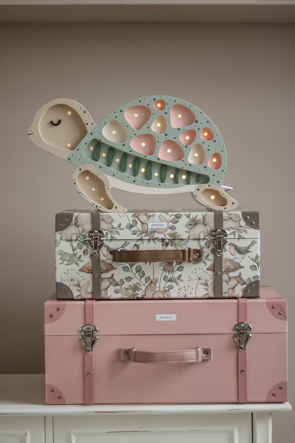 Houten lamp kinderkamer schildpad – nachtlamp met dimmer – afbeelding 3