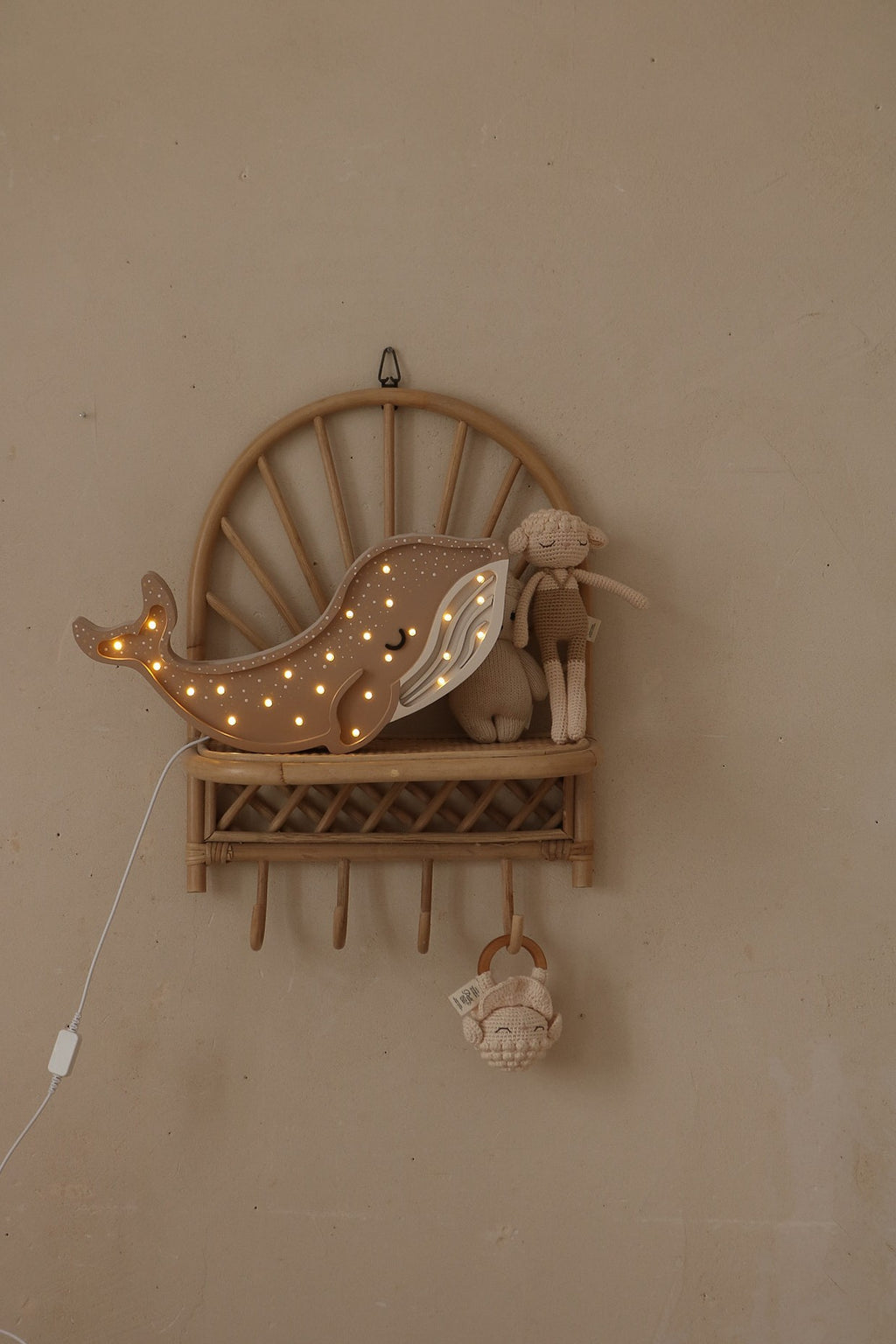 Houten lamp kinderkamer walvis – nachtlamp met dimmer – afbeelding 2