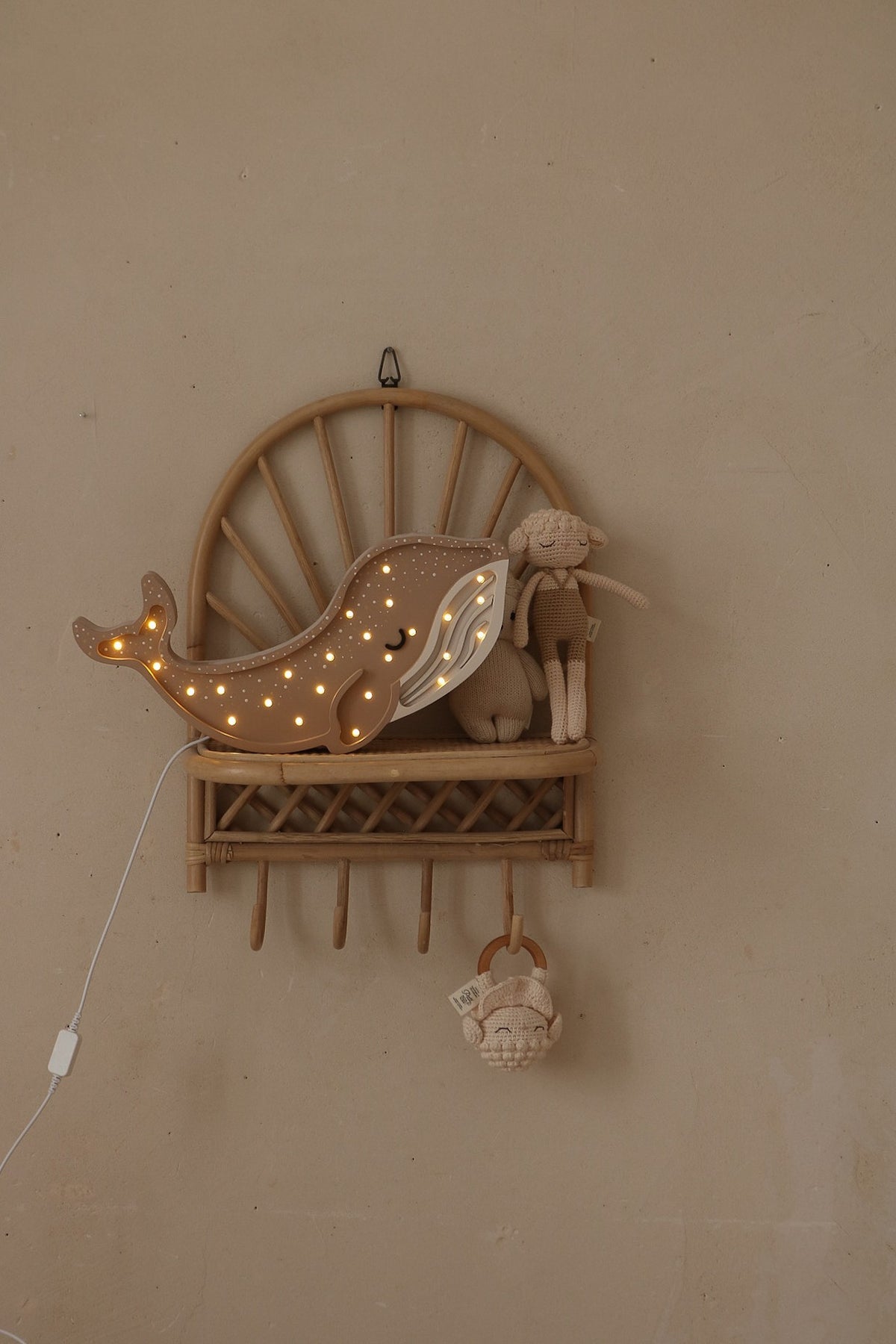 Houten lamp kinderkamer walvis – nachtlamp met dimmer – afbeelding 2