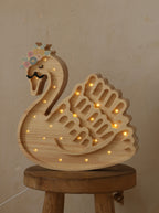 Houten lamp kinderkamer zwaan – nachtlamp met dimmer – afbeelding 5