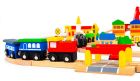 Houten treinbaan 90-delig met locomotief op batterij – afbeelding 4