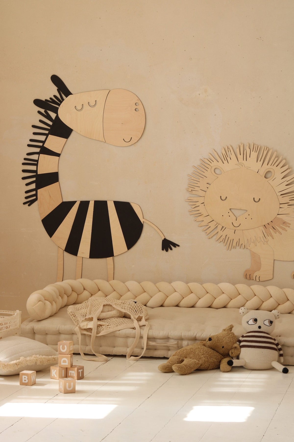 Houten wanddecoratie safari zebra – afbeelding 2