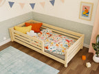 Kinderbed TULY – laag houten bed met hekje, 90 cm breed – afbeelding 2