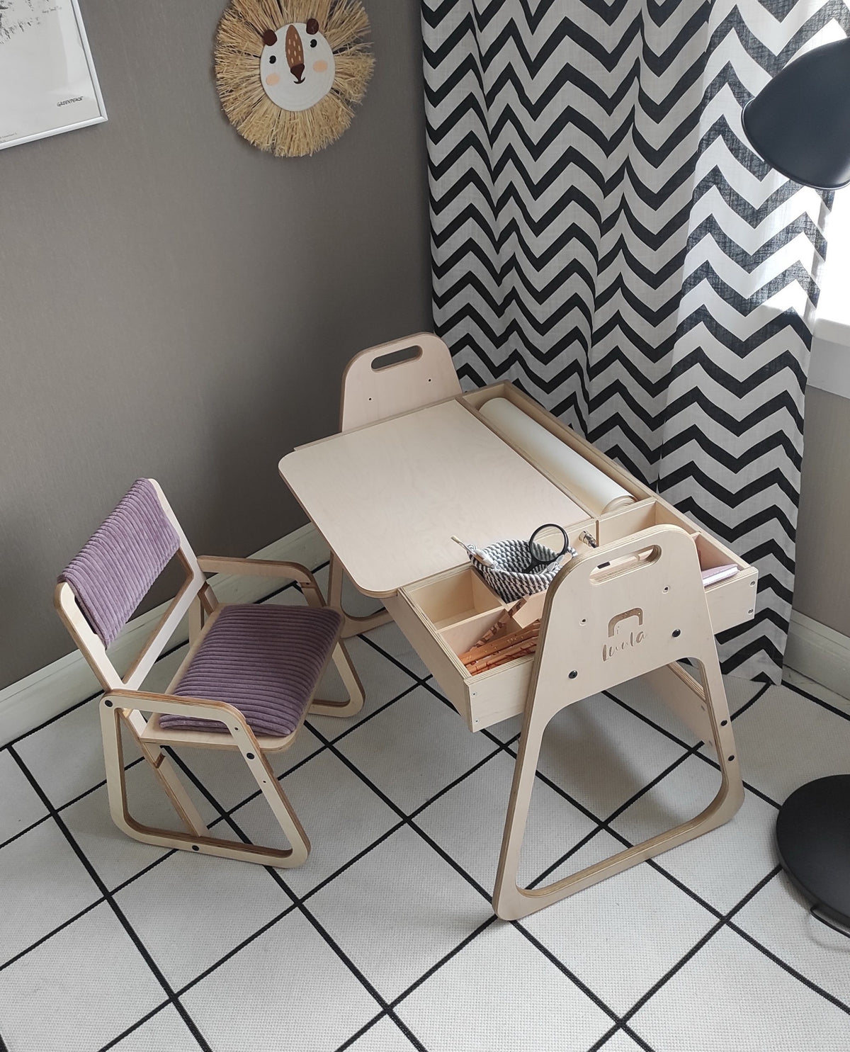 Kindertafel en stoel Julle verstelbaar – roze