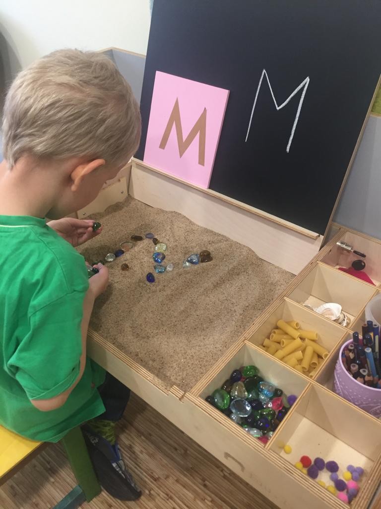 Kindertafel en stoel Luula verstelbaar – mintgroen – afbeelding 8