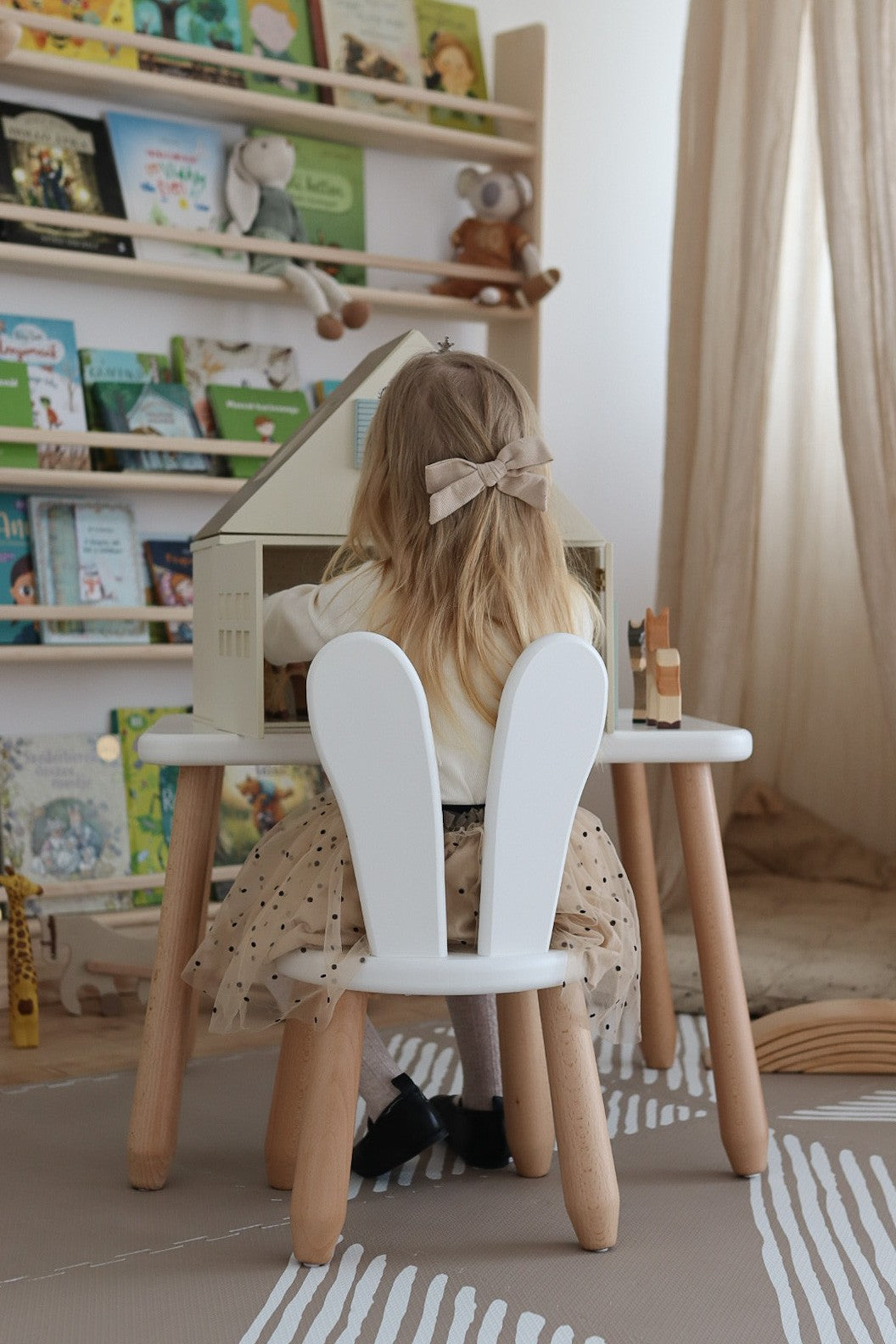 Kindertafel met Stoeltje konijn – afbeelding 2