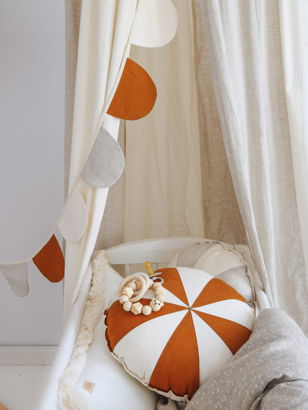 Klamboe kinderkamer circus crème – afbeelding 7