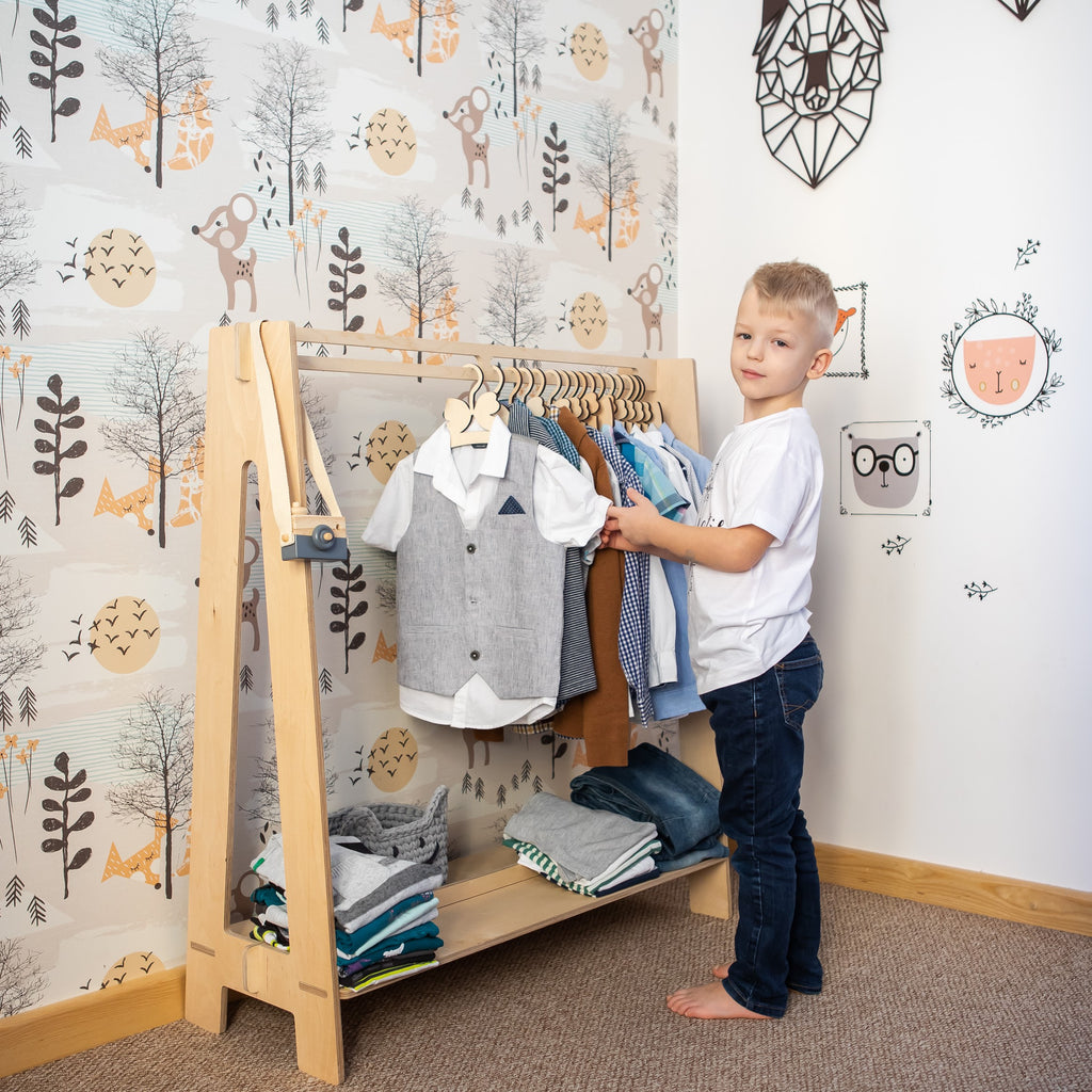 Kledingrek kinderkamer met hangstang en plank – afbeelding 12