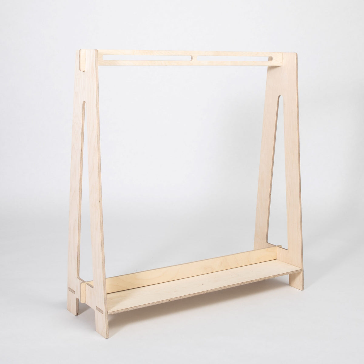 Kledingrek kinderkamer met hangstang en plank – afbeelding 7