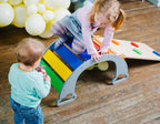 Klimboog Sway Rainbow – klimrek en schommel in één – afbeelding 4