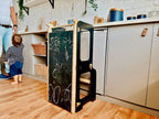 Leertoren 4-in-1 met krijtbord en glijbaan – afbeelding 2