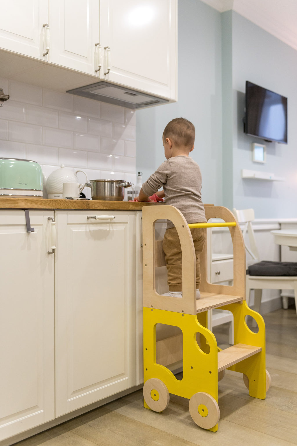 Leertoren auto – ombouwbaar tot tafel en stoel – afbeelding 13