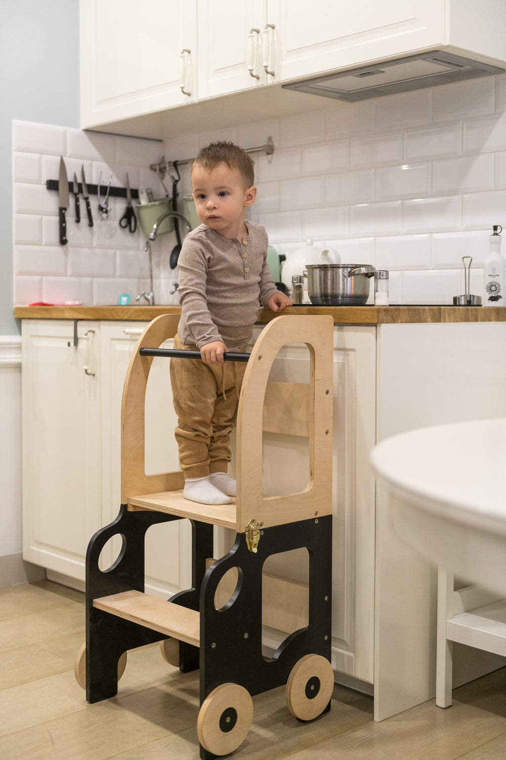 Leertoren auto – ombouwbaar tot tafel en stoel – afbeelding 18