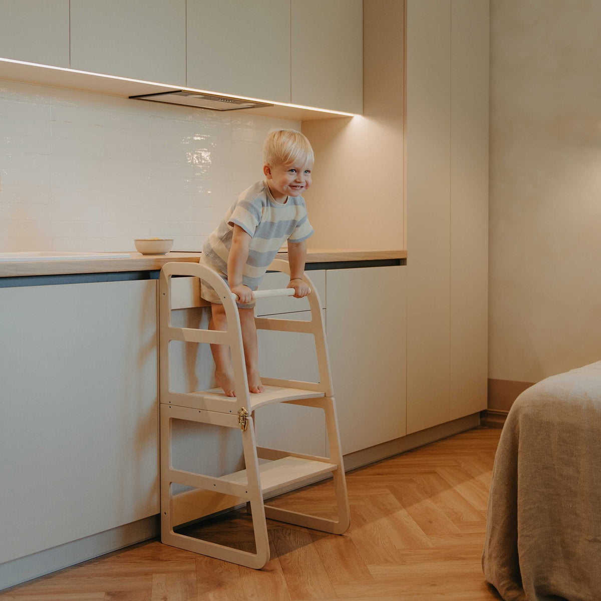 Leertoren Sleekstep – ombouwbaar tot tafel en kinderstoel – afbeelding 6