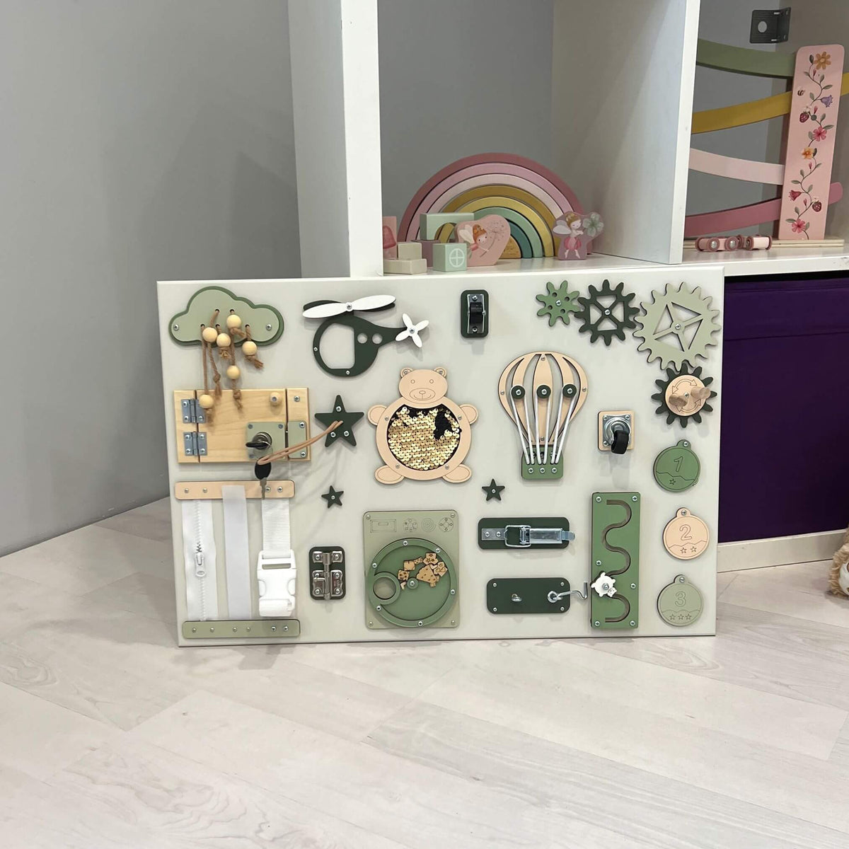 Busy Board Medium 40x60 – afbeelding 2