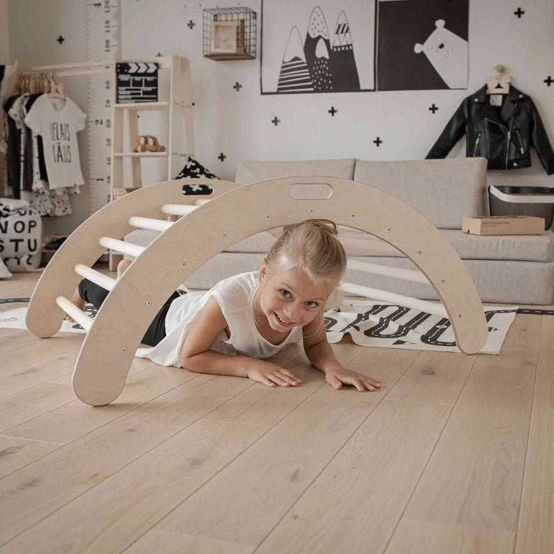 Houten Montessori klimboog naturel – afbeelding 2