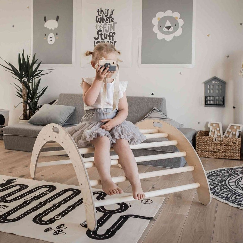 Houten Montessori klimboog naturel – afbeelding 3