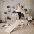 Houten Montessori klimboog met glijbaan naturel
