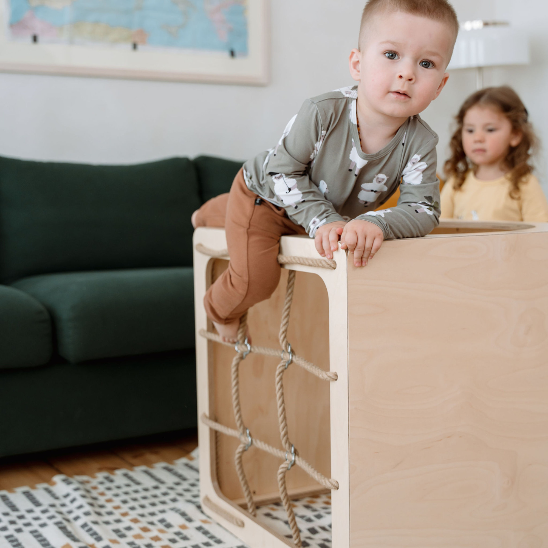 Houten klimkubus Cubitri met touwraam – afbeelding 2