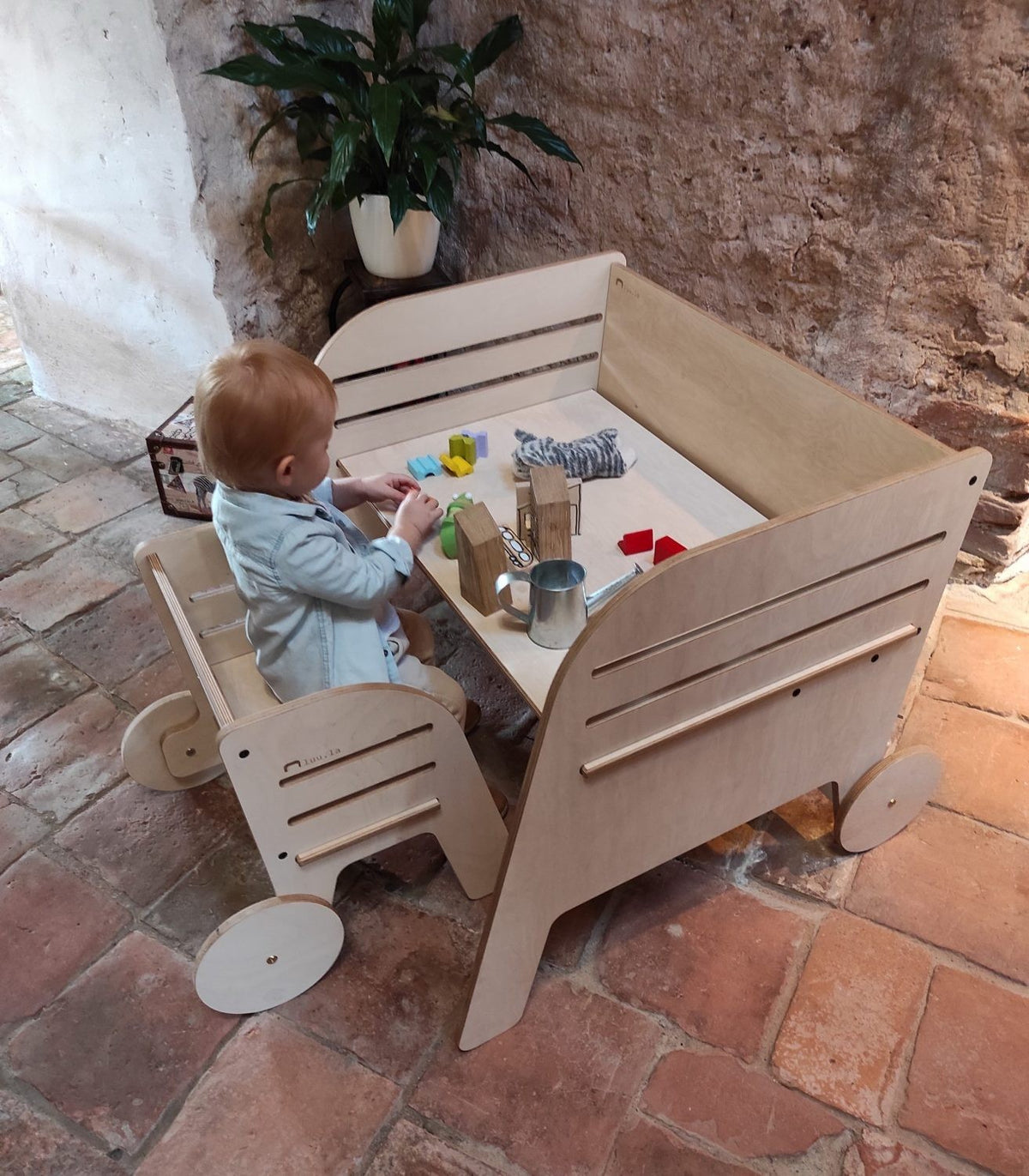 Montessori kindertafel en stoel Wagon Wheel – afbeelding 2