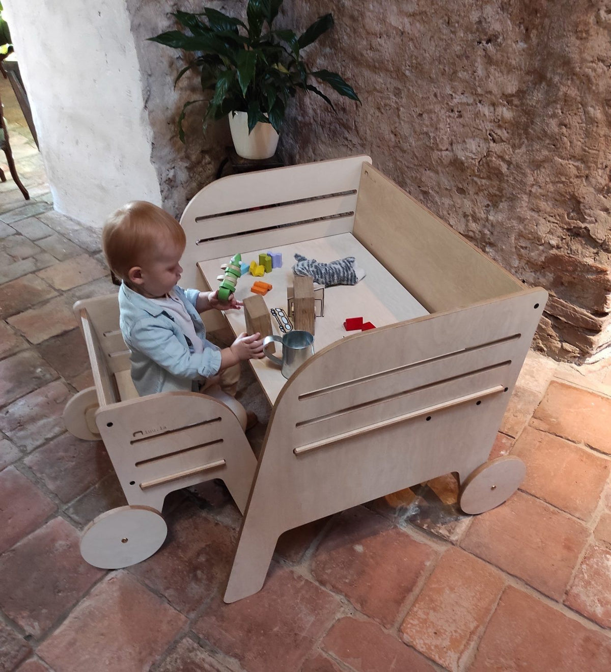 Montessori kindertafel en stoel Wagon Wheel – afbeelding 3