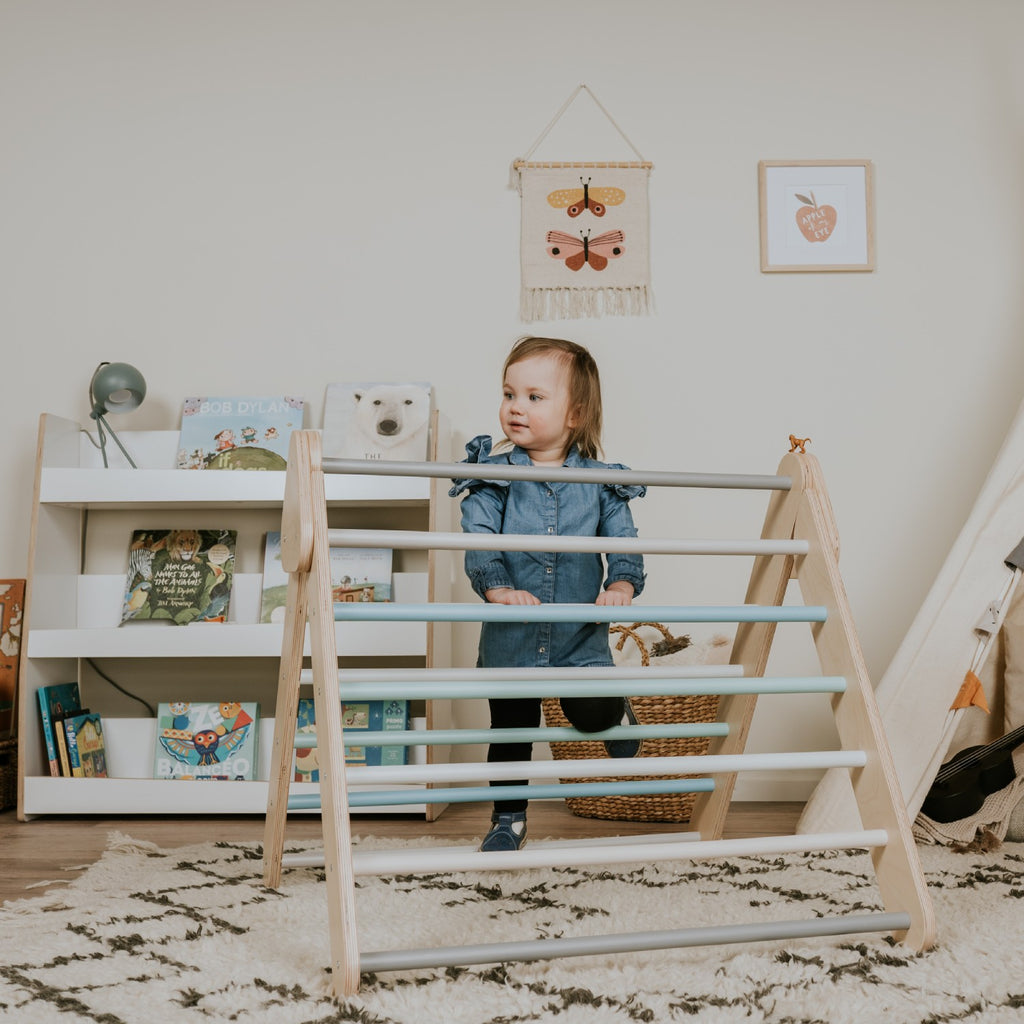 Houten Pikler driehoek pastel – afbeelding 2