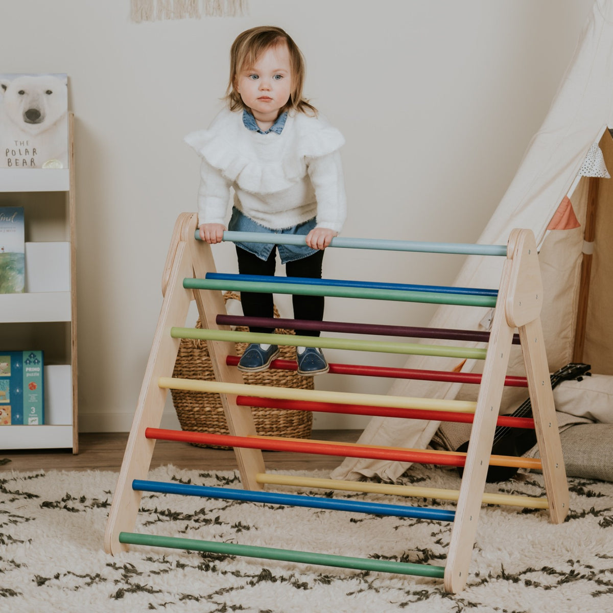 Houten Pikler driehoek regenboog – afbeelding 3