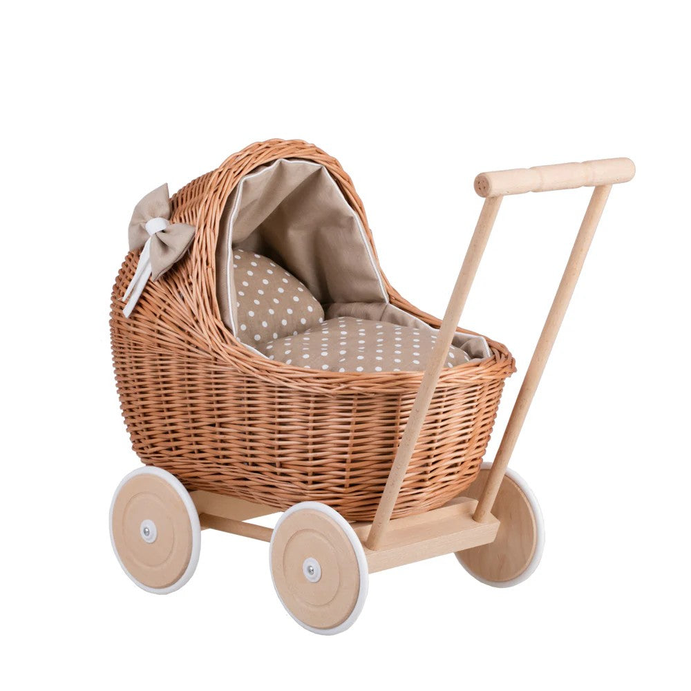 Rieten poppenwagen Lili met beige beddengoed