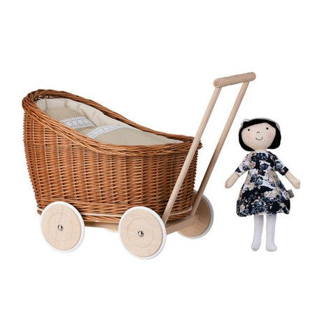 Rieten poppenwagen Luna naturel met beige beddengoed – afbeelding 2