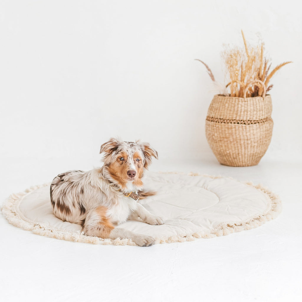 Rond speelkleed ecru met kwastjes – afbeelding 4