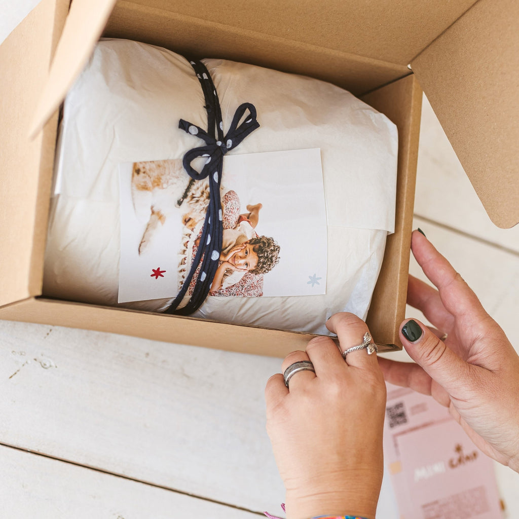 Rond speelkleed ecru met grijze pompons – afbeelding 5